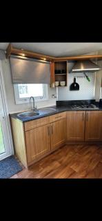 2 Bed Mobile Home Sea View, Fair Ways - 5