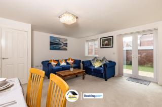 Duckett house, 3 Bedroom Detached House By B and R Serviced Accommodation Amesbury With Free Parking - Amesbury - 2