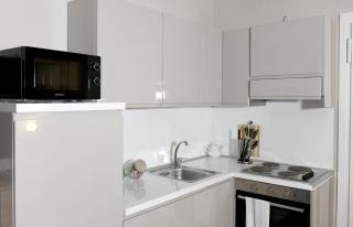 Chic Apartment in Duomo - Milan - 8