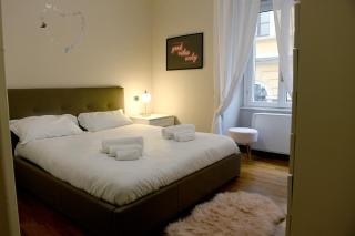 Chic Apartment in Duomo - Milan - 0