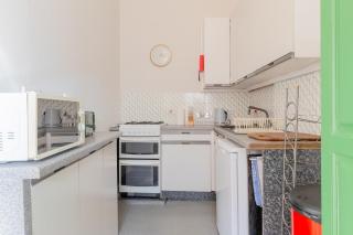 Vintage 1BD Flat 5 mins from Earls Court Station - Londra - 4
