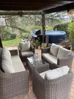 Chambre avec terrasse - LʼIsle-Jourdain - 5