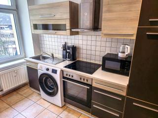 Großzügiges Apartment mit Balkon und 3 Schlafzimmern - Neumünster - 8
