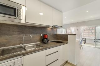 Apartamento en primera línea de playa Holiday Center - Roses - 8
