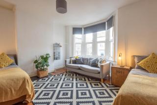 Large House, Garden, 3 Bedrooms - Bristol - 7