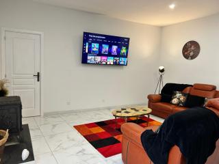 1712-Villa- Sleeps4- Terrace-Town Centre - 7