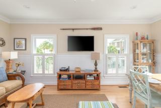 Shipwatch Beach House - Ocean Views! Shared Pool! - 4