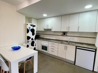 Casa adosada con patio privado, piscina comunitaria y aire acondicionado - ES-9-170 - Les Planes del Rei - 5