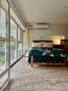 King Studio 6 with balcony by Natures Haven - Vagator - 8