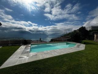 Rooms Le Rive 23 - Costa Volpino - 0