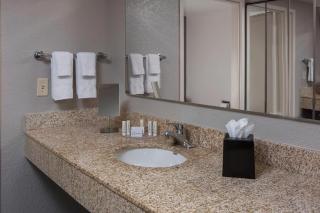 Courtyard by Marriott Daytona Beach Speedway/Airport - Daytona Beach - 1