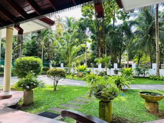 Serenity Villa - - 5