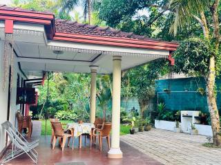 Serenity Villa - - 1