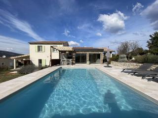 Maison à Saint-Remèze avec Piscine, 8 Pers, Animaux Acceptés, Jardin 2000m² et Studio Indépendant - FR-1-382-201 - 1