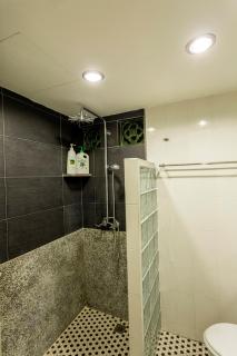 Sri Sayang Seaview Holiday Home - Batu Ferringhi - 4