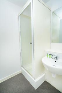 Compact Central Coventry Budget Studio - 3