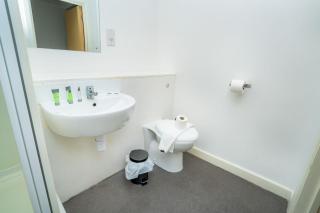 Compact Central Coventry Budget Studio - 2