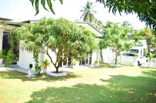 The Bamboo Tree Transit Hotel - Katunayake - 9