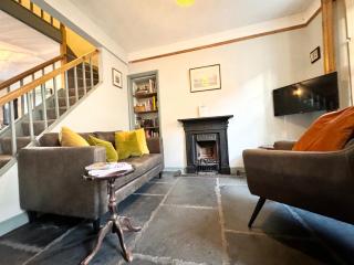 The Old Locksmith Cottage 3 - Bed Sleeps 6 - 7