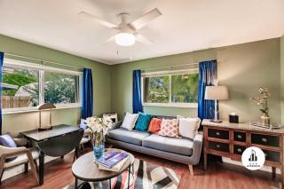 Uhost AI - Updated 1B1B Hideaway - Sleeps 3 - Hollywood - 9