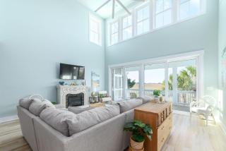 New Build, walking distance to pool and beach! Perfect location on Harbor Island! - 3