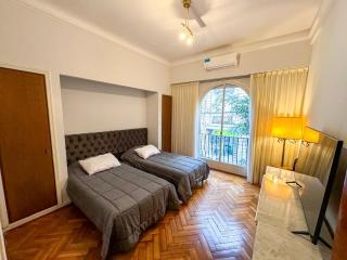 Departamento Amplio En Recoleta - Buenos Aires - 3