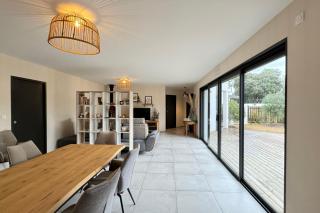 La Villa Pinède avec SPA à 5 minutes de la mer - 1