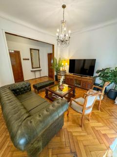 Departamento Amplio En Recoleta - 2