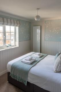 Paradise View - Whitby - 1