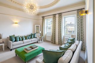 17 Market Place - Southwold - 9