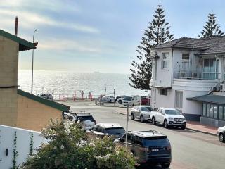 Cottesloe Beachouse - 9