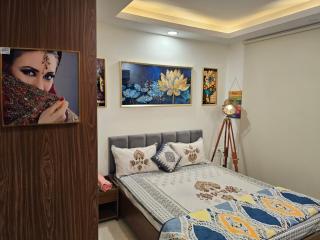 Ultra Luxury 1Bhk 1121 Flat By Bliss Stay - Ghaggar - 3