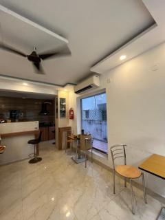 Ostro Inn New Town - 1