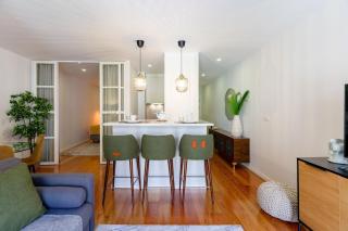 Flat with cozy balcony in the heart of city center - Porto - 0