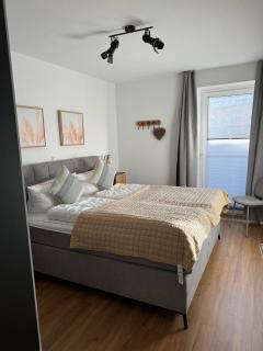2 einzelne Häuser nebeneinander mit Garten! NEU - Sehestedt - 2