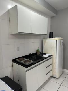 Apartamento Studio amplo, Completo com Internet - Paranaguá - 9