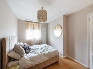 Spacious 2 bed flat in Swiss Cottage in Hampstead - 8