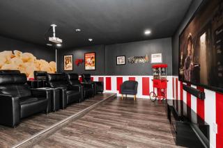 Extravagant Home With Movie Theater, Private Pool And Waterpark & Resort Access At Encore Resort - 241Fl - 3