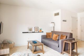 Flexhome Third Ward 1BR J1 with Gym and Balcony - Milwaukee - 9