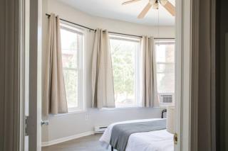 Flexhome Marquette Economy 2BR Apt MP4 - Milwaukee - 3