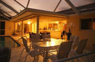 Wunderschönes Ferienhaus in Caloosahatchee mit Terrasse und Garten - Cape Coral - 8
