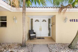 Wunderschönes Ferienhaus in Caloosahatchee mit Terrasse und Garten - Cape Coral - 3