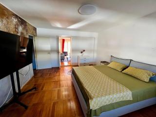 City Center Square DeLuxe Nest - Podgorica - 9