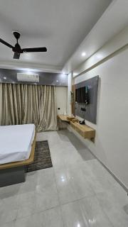 Comfort inn - Lucknow - 7