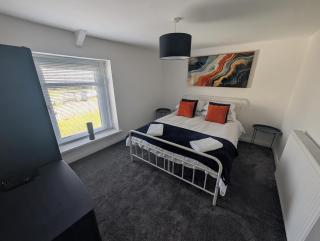 5-Bed Home Near Swansea Stadium - Swansea - 8