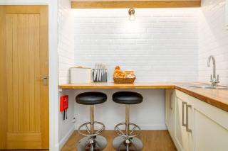 Chunal Apartment Central Glossop - 4