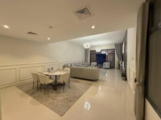 Lux 4 with Assistance room with Pool and Sea View - Fujaira - 5