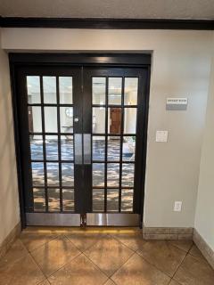 Clarion Inn & Suites Dothan South - Dothan - 2