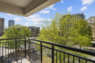 Cozy Urban Getaway - Free Parking, Gym, Stadium - Charlotte - 7