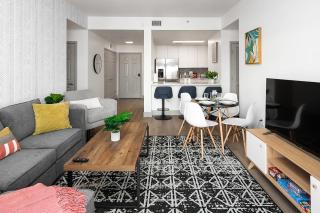 Urban Retreat - Free Parking, WiFi, Walk to Stadium - Charlotte - 1